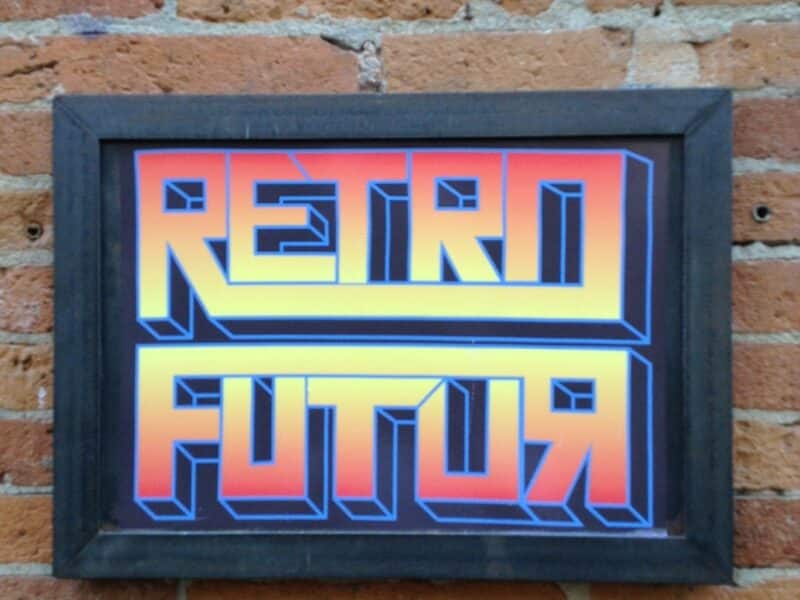 Retro Futur